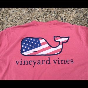 Vineyard Vines Tops - Vineyard Vines T-shirt Vineyard Vines Tops - Vineyard Vines T-shirt